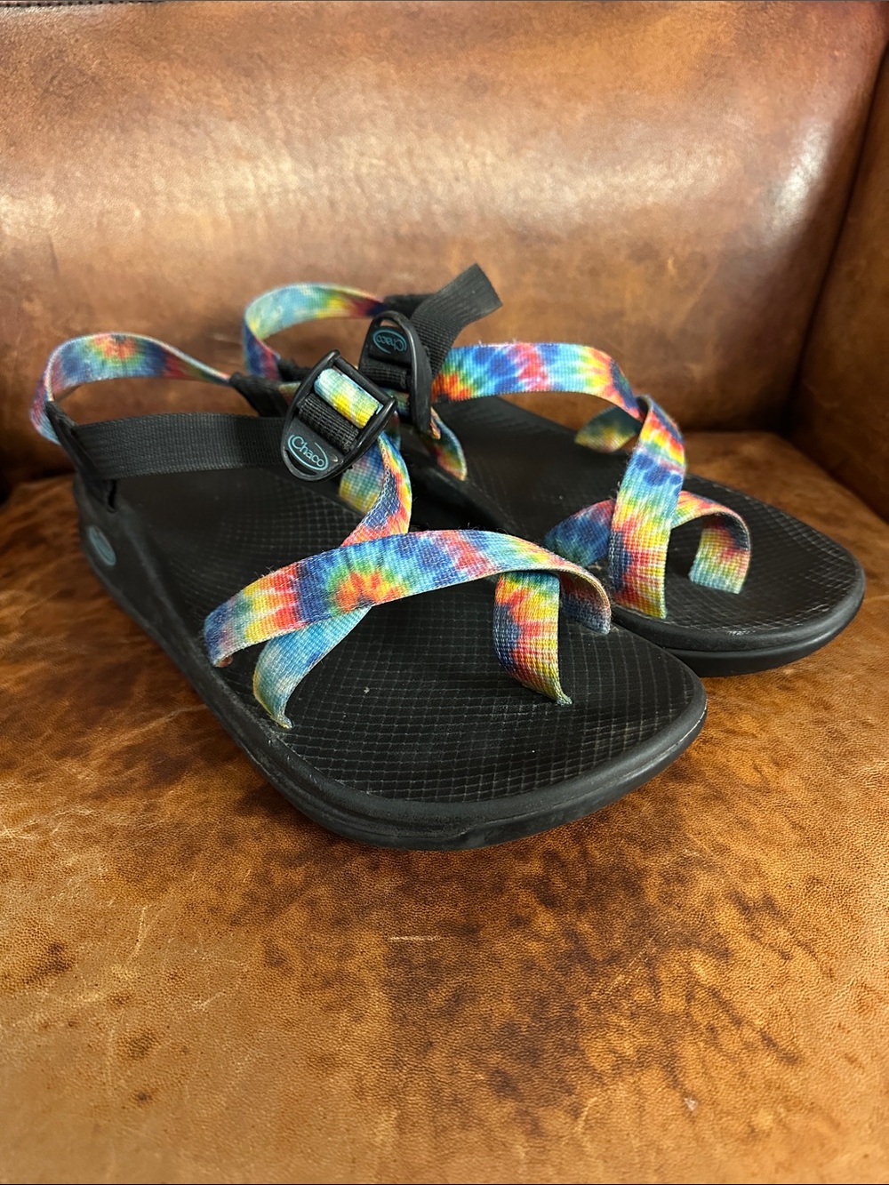 Chaco Men’s 10 Sandals with Tie-Dye Straps